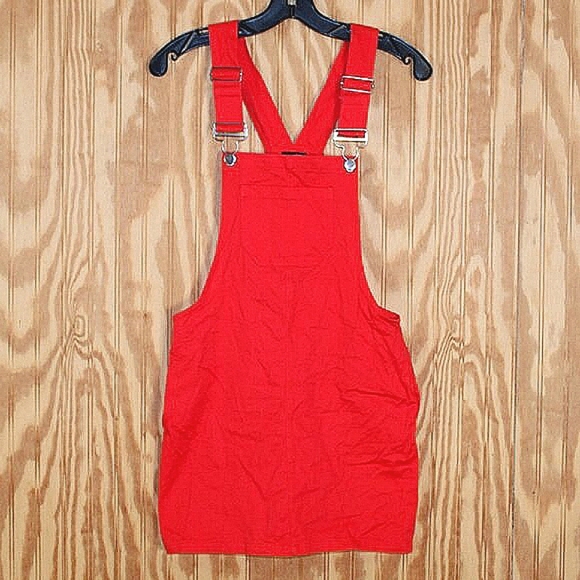 ๐ด Rue21 Red Denim Overall Dress โ Size S โ Bright & Bold! - Picture 2 of 6